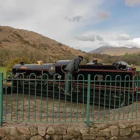 Dalegarth Hall Farm 2 *